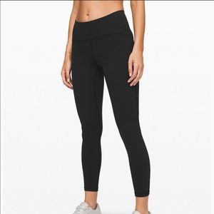 NWT Lululemon size 10 train times 7/8 pant